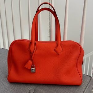 Hermes Orange Poppy Victoria 36, Complete Set, Vintage